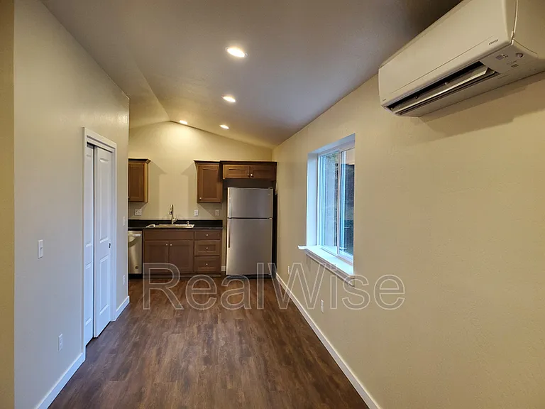 228 Cheryl Ln #13 — Photo 8