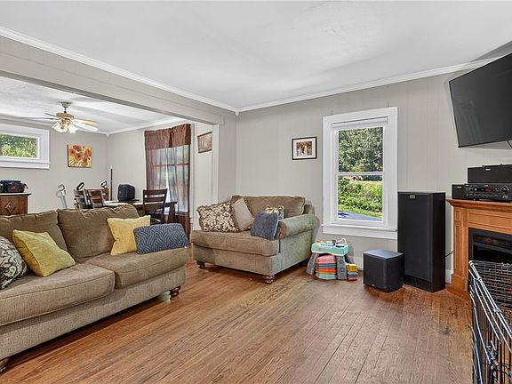 4th image of 730 Cliff St