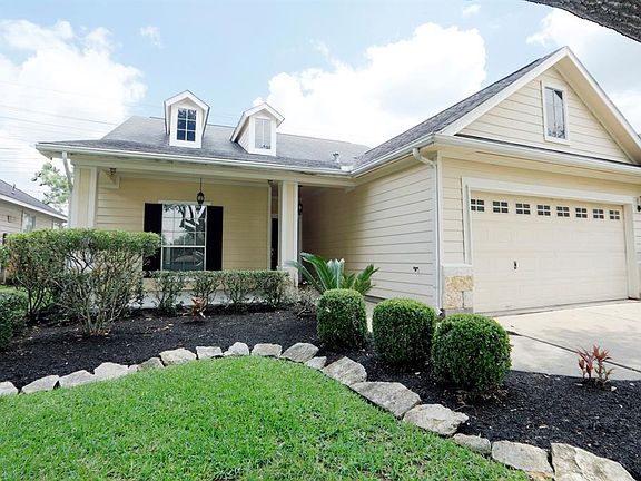 2nd image of 4422 Sherwood Green Ct
