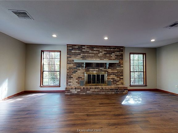 5th image of 11238 Beeler Pvt Ln