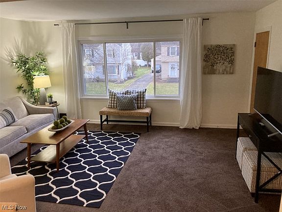 5th image of 2426 21st St