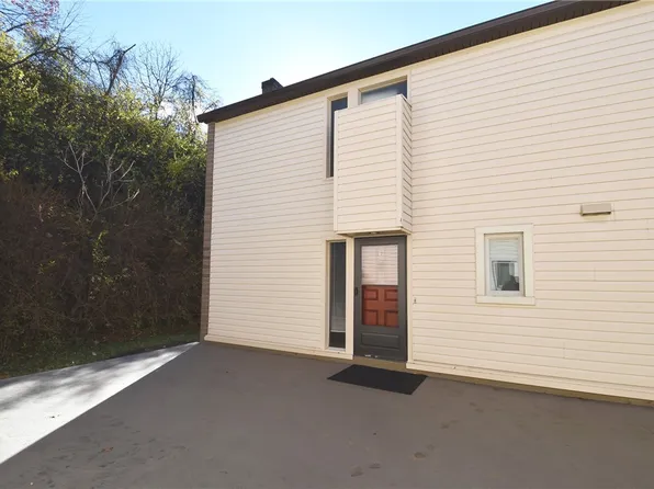 1479 Spreading Oak Dr #C, Pittsburgh, PA 15220