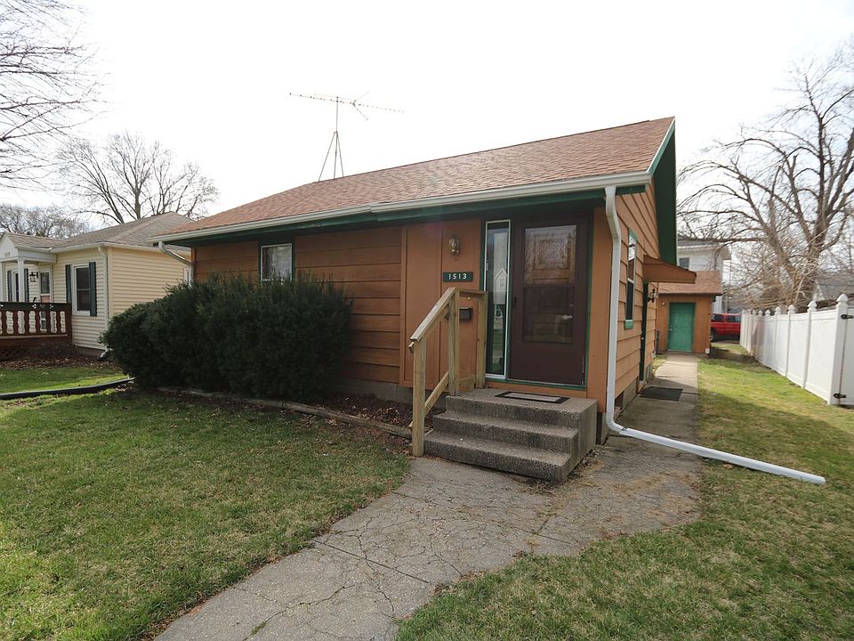 1st image of 1513 S 8th St