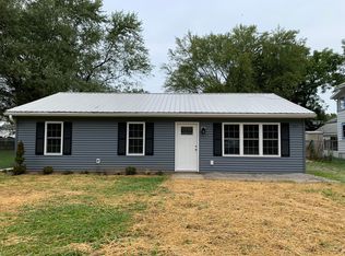 317 Holden Ct, Geneva, OH 44041