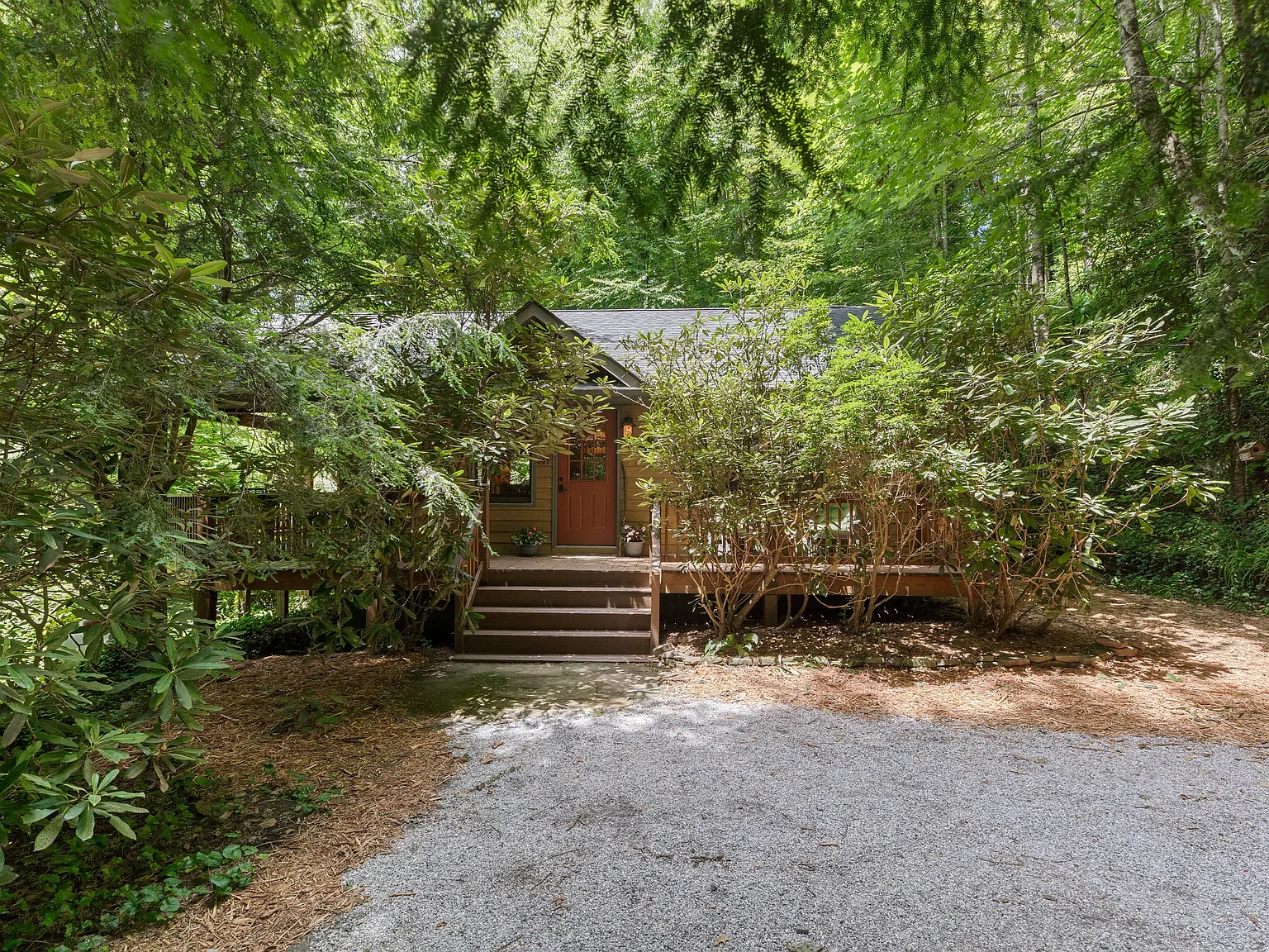2 bed, 1100 sqft, $3,600 — Photo 3