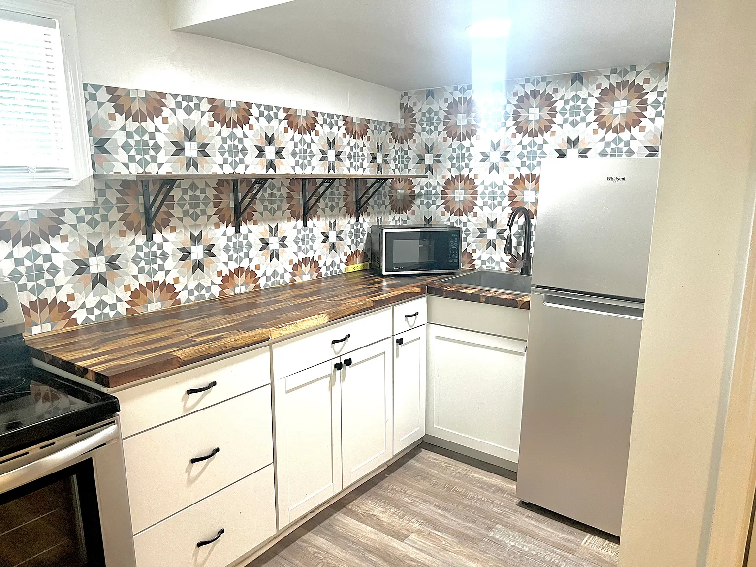 1 bed, 600 sqft, $1,300 — Photo 3