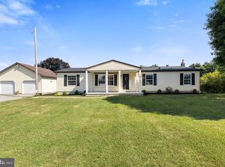 152 W Bruce Rd, Fawn Grove, PA 17321