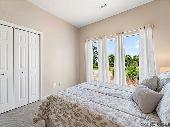 4th image of 496 Racquet Club Dr #412