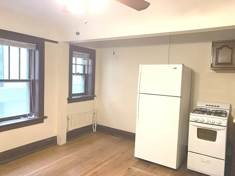 1315 Cass — Photo 35