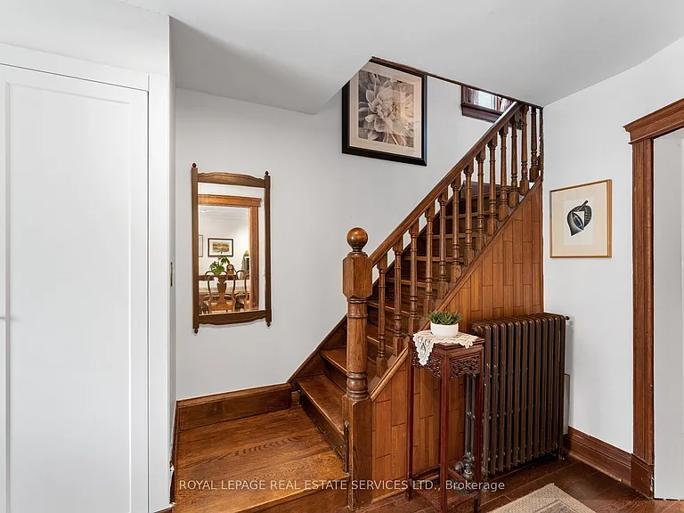 24 Mann Ave — Photo 23