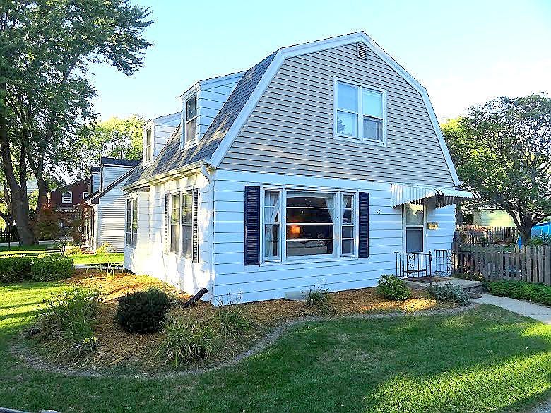1st image of 634 N 98th St