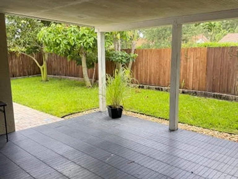 8202 White Rock Cir — Photo 13