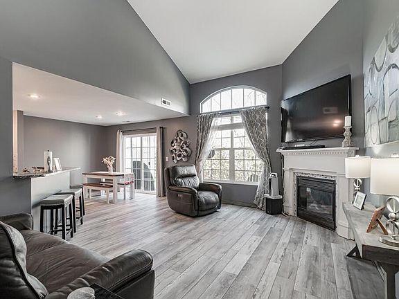 4th image of 5167 Vinings Blvd