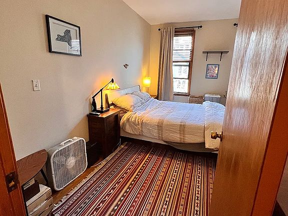 4th image of 351 73rd St