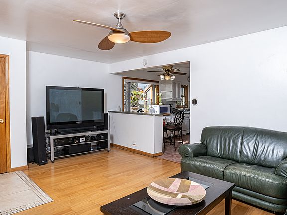3rd image of 5022 S Campbell Ave