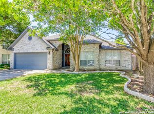 9334 Camino Venado, Helotes, TX 78023