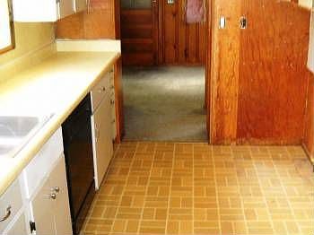 5th image of 8815 S Main St