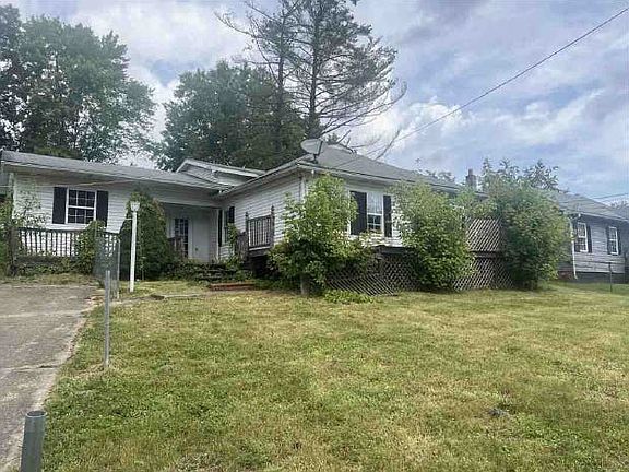 2nd image of 1523 Lester St