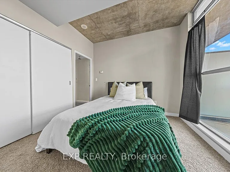 179 George St #603 — Photo 10