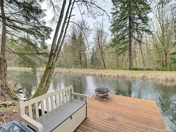 3rd image of 23810 E Lake Kayak Dr
