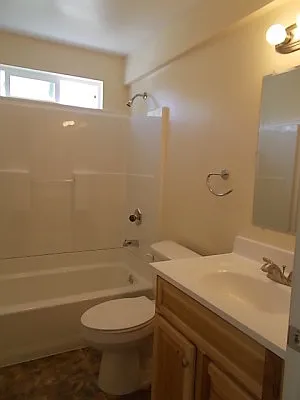 3042 Beech Ave — Photo 6