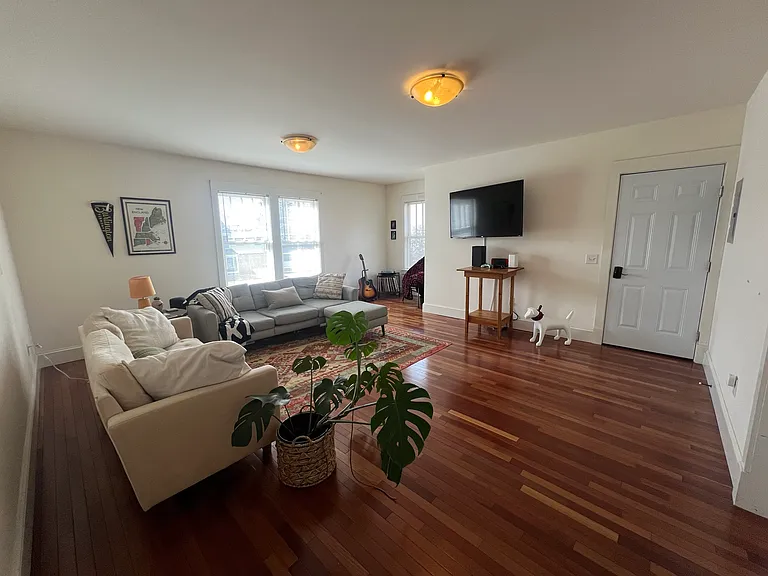 430 Shelburne Rd #3 — Photo 14