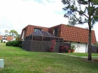 6340 Red Pine Ln, Greenacres, FL 33415