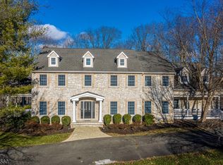 5 Grist Mill Rd, Lebanon, NJ 08833