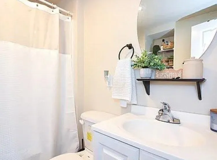 51 Blossom St #2 — Photo 6