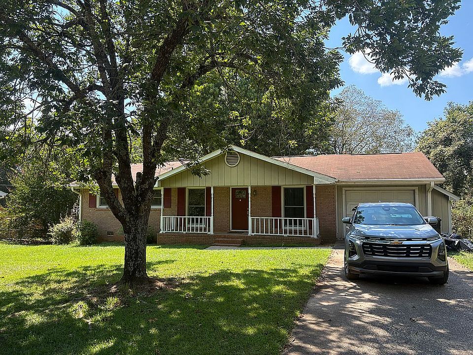 1st image of 105 Arrowood Rd