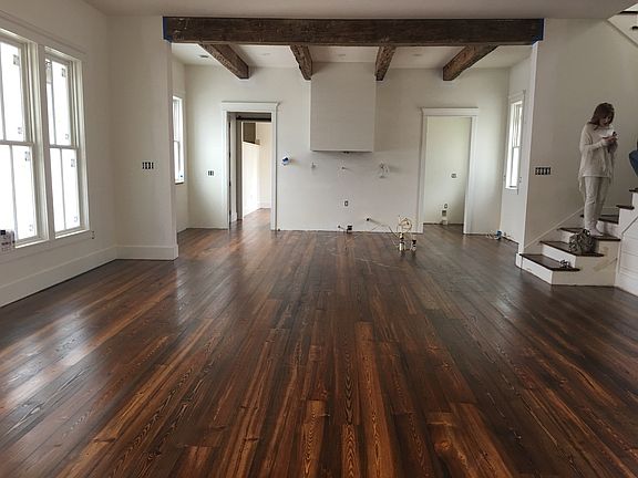 4th image of 4315 Embassy Park Dr NW