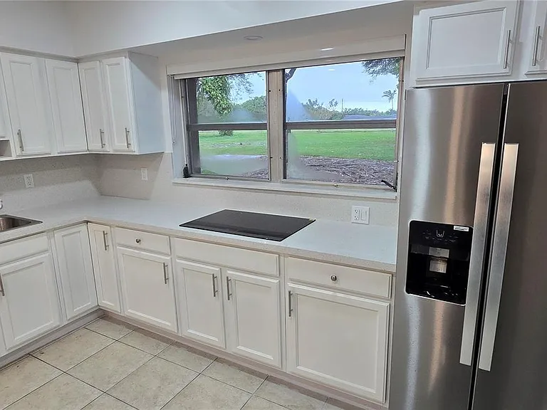 6500 SW 82nd Ave — Photo 9