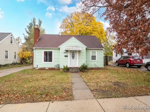 3255 Clyde Park Ave SW, Wyoming, MI 49509