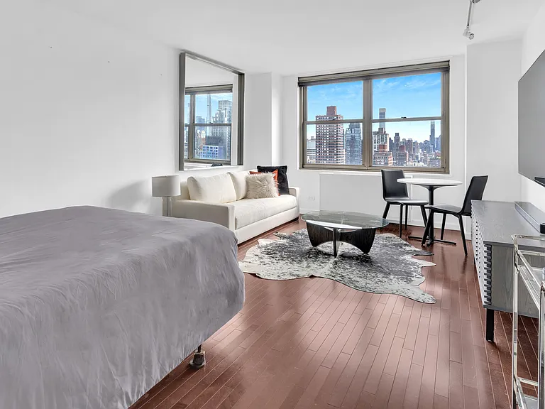 301 E 79th St #28K — Photo 3