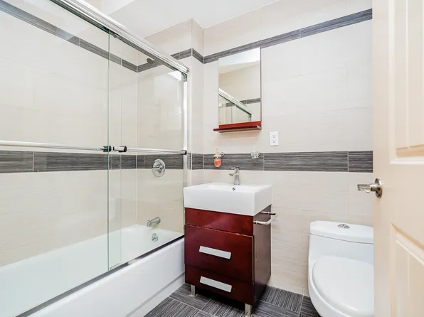 1689 East 21st Street image 24 of 32