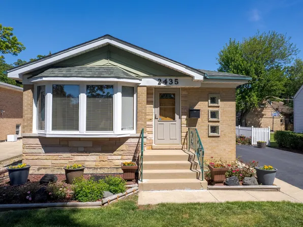 2435 Wood St, River Grove, IL 60171