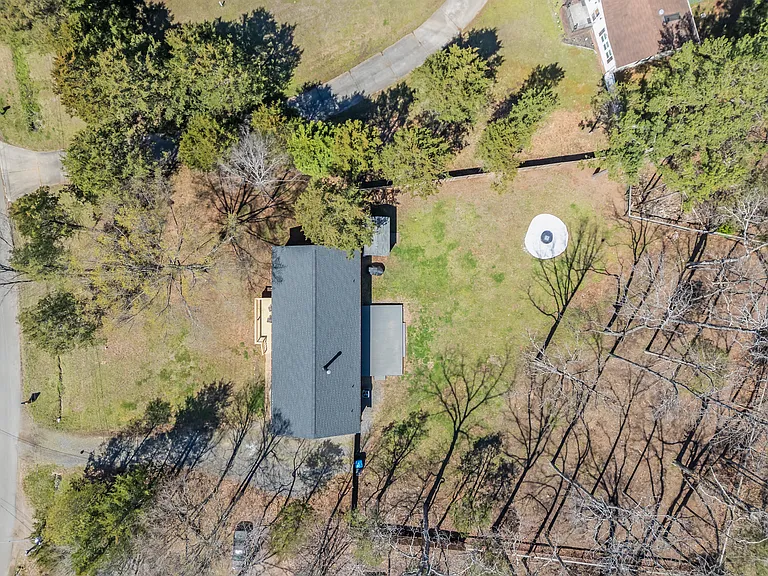 3057 Fountainview Ave — Photo 43