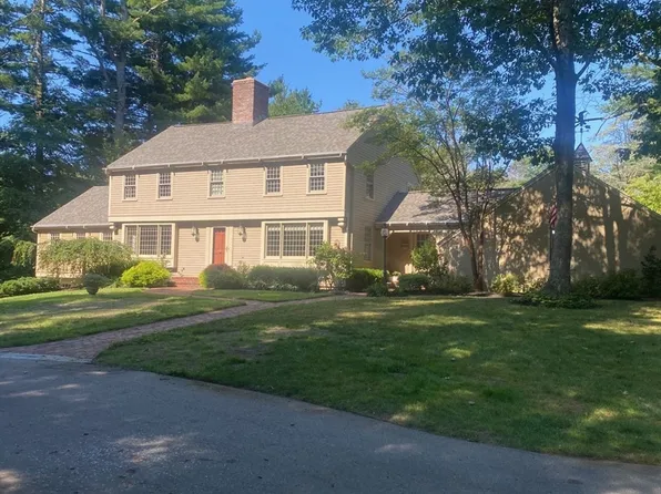 175 Pine St, Norwell, MA 02061