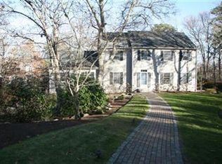 103 Dromoland Ln, Cummaquid, MA 02637