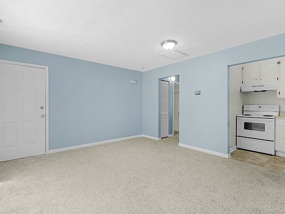 3rd image of 6667 Cedar Lake Dr #2