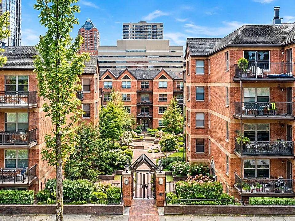 1500 SW Park Ave #306