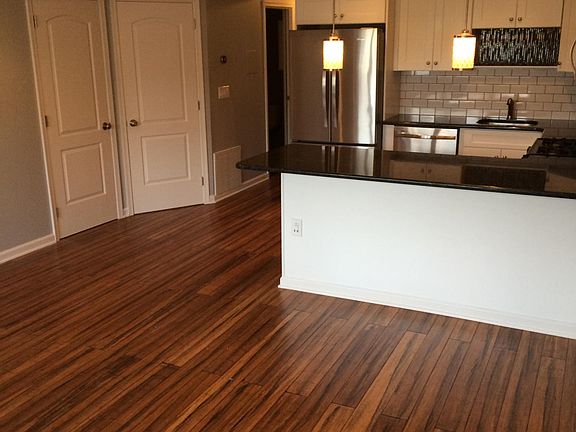 5th image of 4824 Silverwood St #1