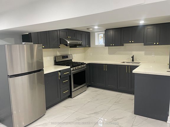 2nd image of 53 Burlingame Rd #Basement