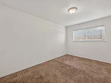 1348 E San Bruno Ave #101 — Photo 11