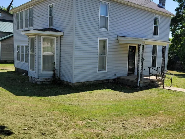 211 N Myrtle Street, Pierce City, MO 65723