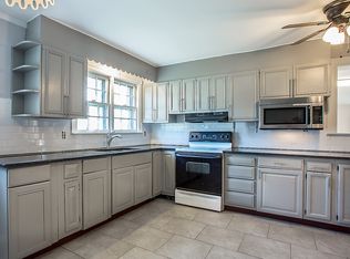 140 Oak Grove Ave, West Point, VA 23181