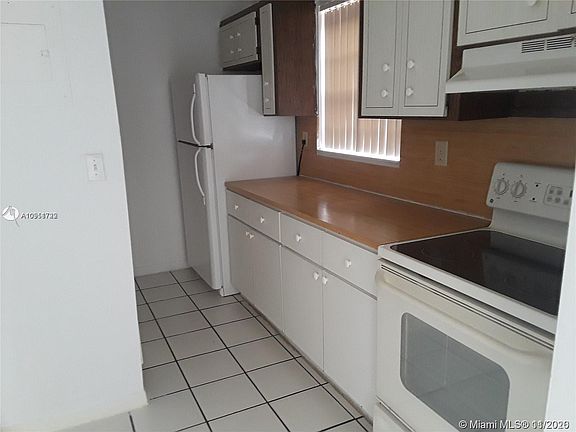 5th image of 3675 W 11th Ave APT 305