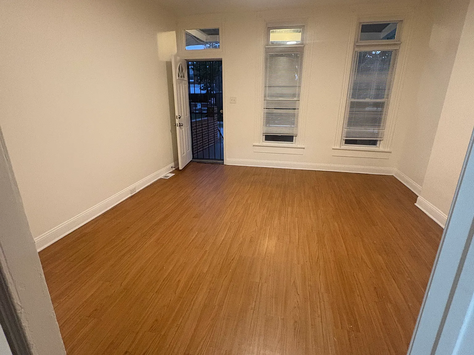 3 bed, 1442 sqft, $1,950 — Photo 3