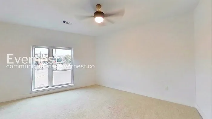 2220 Webberville Rd #205 — Photo 13
