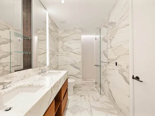 30 Riverside Boulevard image 5 of 10